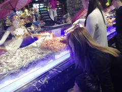-九寸花汀海鲜烤肉自助(中东迪克店)