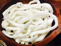 -老牌坊云南鱼豆花火锅(嵩山店)