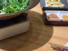 -山茶云南菜(永安里店)