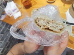 -老汪猪头肉春饼店