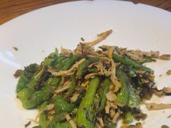 -新白鹿餐厅(银泰西湖文化广场店)