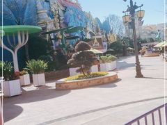 -七彩云南欢乐世界