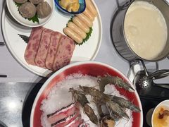 -红鼎豆捞·非遗鲍皇汤火锅(宝丰路店)