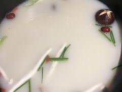 黑胡椒猪肚鸭架锅-三人行骨头王火锅(长寿店)