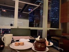大堂-大中华希尔顿酒店-念自助餐·嗨啤·小龙虾