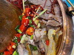 -三江源美食城