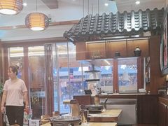 -青瓦餐厅·生鱼片·韩园烤肉(西塔店)