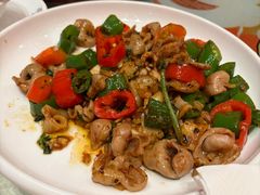 -年辉渔村·非遗传承餐厅(新丰江店)