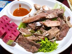 手抓羊肉-吉祥圣雪藏餐