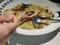 -江渔儿酸菜鱼·拔草餐厅(虎门君乐汇店)