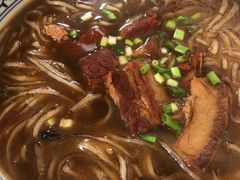 猪肉炖粉条-食家鸽园