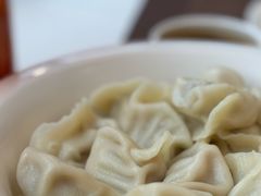 -鸿星花园酒家(银亿家园店)