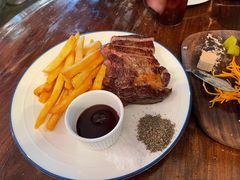 -羽深肉铺 Steak & Wine