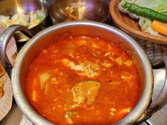 -釜山火炉·海鲜烤肉(紫藤路店)