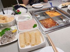 -海底捞火锅(旭辉MALL店)