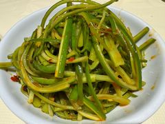 -罗霸蛮老岳阳大排档·鲜货烧烤·土吊子煨砂锅烧菜