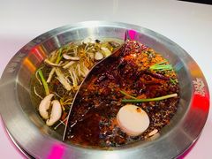 -卤校长重庆火锅(国兴店)