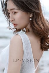 -乐派诗婚纱摄影