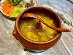 汽锅鸡-蔼若春.传承三十年云南菜(金碧公园店)