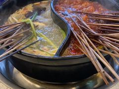 -钢管厂五区小郡肝串串香(蜀都万达店)