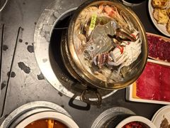 -钱小奴海鲜自助黑金店(杭州滨江龙湖店)