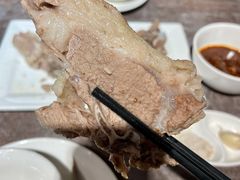 手抓羊肉-贯贯吉·清真餐厅(浙江中路店)