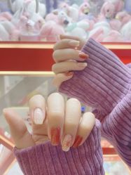 -桃子的美甲店