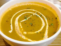 南瓜汤-HELLO 27 意面·沙拉·帕尼尼