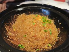 -阿瓦山寨·湘菜现炒·剁椒鱼头王(咸阳总店)
