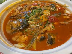 -魏铭鱼头捞饭(晋阳路店)