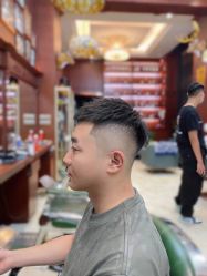 -尼特斯男士发型馆