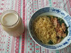 -沁屋面包店(人民东路店)