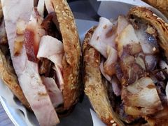 烧饼夹肘子-老四烧饼铺(丽源路店)