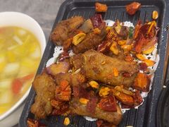 -洛东土菜馆(建国北路店)