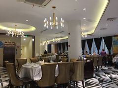 大堂-老人和饭店(淮海中路店)