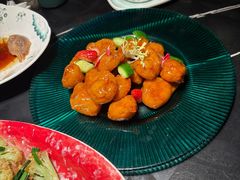 士多啤梨咕噜肉-粤·向群饭店(二沙岛店)