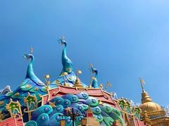 -七彩云南欢乐世界