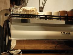 -Metal hands·铁手咖啡