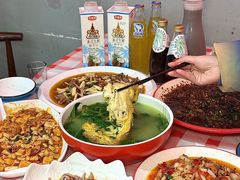 -洪霞餐馆·川菜·鲜货现炒(两江春城店)