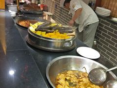 自助取餐区-张记聚福楼(范西店)