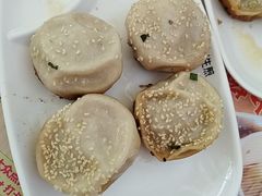 -小杨生煎(金山百联购物中心3楼店)