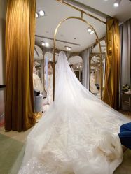 -LA GRACE高端婚纱礼服定制馆