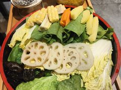 -一朵菌·野生菌探索家火锅(南亚店)