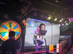 -路边边.炒菜烧烤.音乐餐厅(良乡长虹店)