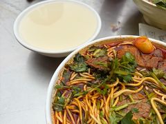 -汪胖子襄阳牛肉面(华丰路店)