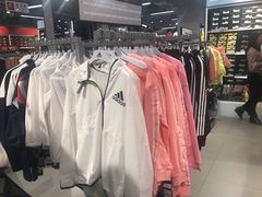 -阿迪达斯(八方汇精品优惠店)