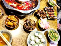 -周幺妹重庆老火锅(银泰城总店)