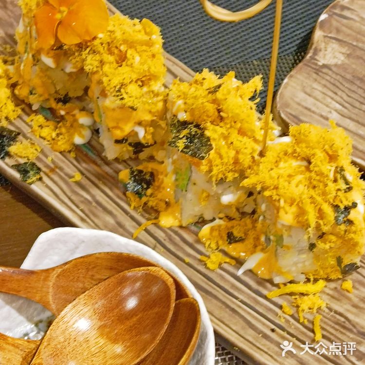 最近店里有抽盲盒的活动，39.9元可以抽盲盒一个
