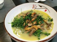 金花菜蚌肉-泓历皇朝酒店(东亭店)