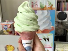 -全家便利店(杭州龙翔桥地铁站店)